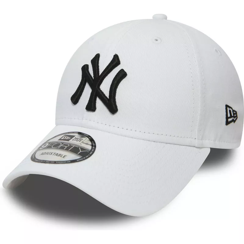 https://static.caphunters.ca/13429-large_default/new-era-curved-brim-9forty-essential-new-york-yankees-mlb-white-adjustable-cap.webp