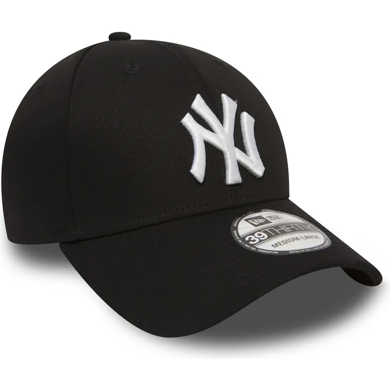 czarna-dopasowana-czapka-z-zakrzywionym-daszkiem-39thirty-classic-new-york-yankees-mlb-new-era