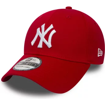 New Era Curved Brim 39THIRTY Classic New York Yankees MLB Red Fitted Cap
