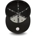 gorra-plana-negra-ajustada-59fifty-essential-de-atlanta-braves-mlb-de-new-era