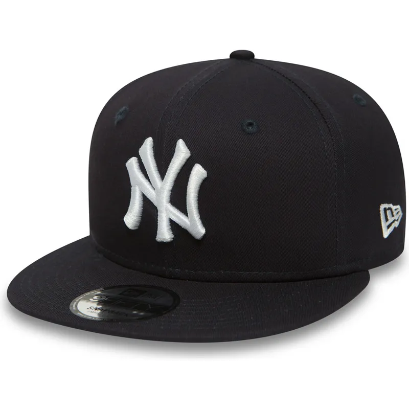 New Era Flat Brim Red Logo 59FIFTY League Essential New York Yankees Navy Blue Fitted Cap