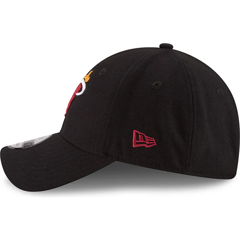 schwarze-verstellbare-curved-cap-9forty-the-league-der-miami-heat-nba-von-new-era