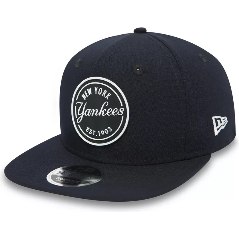 casquette-plate-noire-snapback-9fifty-rubber-emblem-new-york-yankees-mlb-new-era