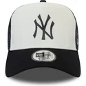 trucker-cap-weiss-und-marineblau-team-colour-block-a-frame-von-new-york-yankees-mlb-von-new-era