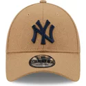 new-era-curved-brim-blue-logo-9forty-winterized-new-york-yankees-mlb-brown-adjustable-cap