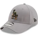 casquette-courbee-grise-ajustable-9forty-camo-infill-los-angeles-dodgers-mlb-new-era