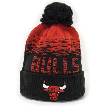 Svart och röd mössa med tofs Sport Cuff av Chicago Bulls NBA från New Era