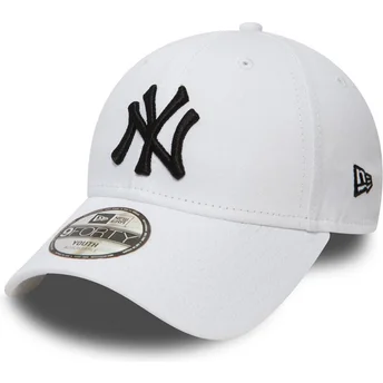 Biała zakrzywiona czapka regulowana dla dziecka 9FORTY League Essential New York Yankees MLB New Era