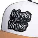 gorra-trucker-blanca-negra-y-marron-high-rider-ww16-de-wheels-and-waves