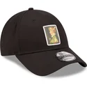 gorra-curva-negra-ajustable-9forty-patch-spring-le-louvre-de-new-era