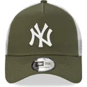 casquette-trucker-verte-et-blanche-9forty-a-frame-new-york-yankees-mlb-new-era