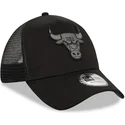 schwarze-trucker-kappe-mit-schwarzem-logo-9forty-a-frame-tonal-von-chicago-bulls-nba-von-new-era