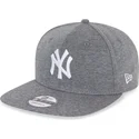 gorra-plana-gris-oscuro-snapback-9fifty-jersey-medium-de-new-york-yankees-mlb-de-new-era