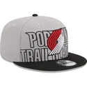 gorra-plana-gris-y-negra-snapback-9fifty-draft-edition-2023-de-portland-trail-blazers-nba-de-new-era