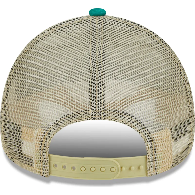 bezowo-zielona-czapka-truckerka-9forty-a-frame-all-day-trucker-boston-celtics-nba-od-new-era