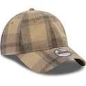 gorra-curva-marron-ajustable-9twenty-check-de-new-era