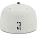 gorra-plana-blanca-y-negra-ajustada-59fifty-championships-de-chicago-bulls-nba-de-new-era