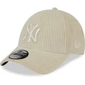 casquette-courbee-beige-ajustable-9forty-wide-cord-new-york-yankees-mlb-new-era