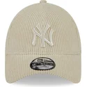 casquette-courbee-beige-ajustable-9forty-wide-cord-new-york-yankees-mlb-new-era