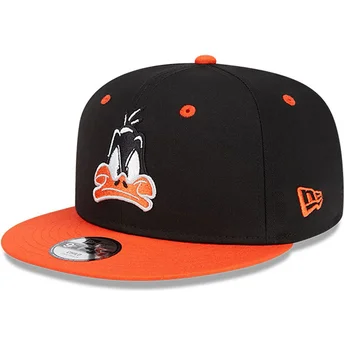 Gorra plana negra y naranja snapback 9FIFTY de Pato Lucas Looney Tunes de New Era