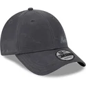 verstellbare-graue-9forty-millerain-kappe-von-new-era