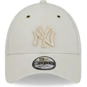 gorra-curva-beige-ajustable-con-logo-beige-9forty-washed-canvas-de-new-york-yankees-mlb-de-new-era