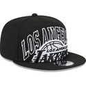 gorra-plana-negra-snapback-9fifty-tip-off-2023-de-los-angeles-lakers-nba-de-new-era