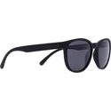 czarne-okulary-przeciwsloneczne-polaryzacyjne-mahu-001p-od-red-bull