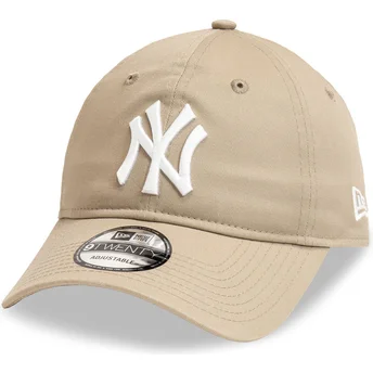 Justerbar ljusbrun kurvkeps 9TWENTY League Essential New York Yankees MLB från New Era