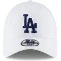 biala-zakrzywiona-regulowana-czapka-z-niebieskim-logo-9twenty-core-classic-los-angeles-dodgers-mlb-od-new-era