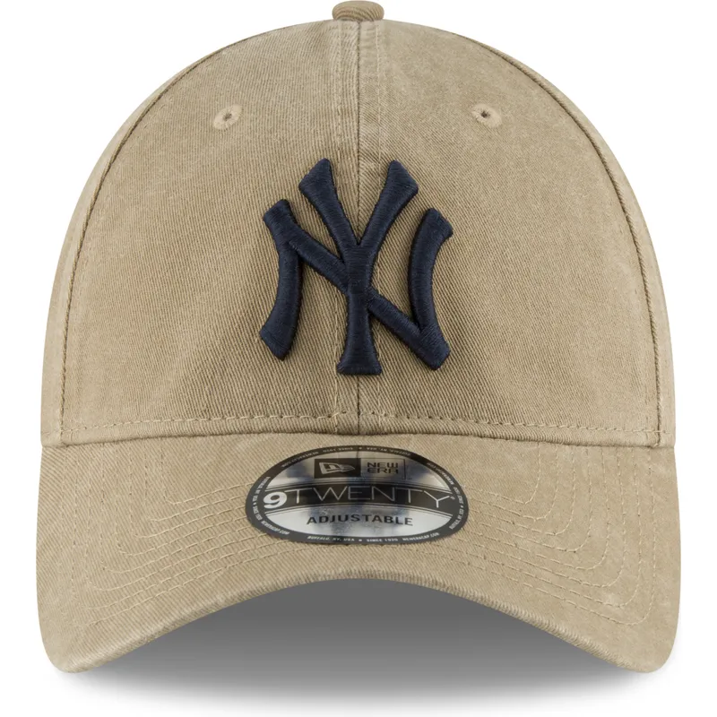 jasnobrazowa-zakrzywiona-czapka-z-regulacja-z-granatowym-logo-9twenty-core-classic-new-york-yankees-mlb-new-era