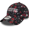 gorra-curva-negra-y-roja-ajustable-9forty-floral-all-over-print-de-manchester-united-football-club-premier-league-de-new-era