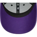 9forty-contrast-verstellbare-schwarze-und-violette-curved-cap-von-aprilia-piaggio-von-new-era