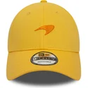 gorra-curva-amarilla-ajustable-9forty-seasonal-de-mclaren-racing-formula-1-de-new-era