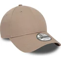 gorra-curva-marron-claro-ajustable-9forty-essential-de-new-era