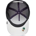 czapka-trucker-biala-i-czarna-kurczak-silky-chick-the-farm-silky-roots-od-goorin-bros