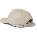 snapback-heartbreak-hotel-pica-pica