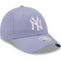 gorra-curva-violeta-ajustable-para-mujer-9forty-league-essential-de-new-york-yankees-mlb-de-new-era