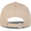 new-era-curved-brim-9forty-league-essential-new-york-yankees-mlb-beige-adjustable-cap-with-beige-logo