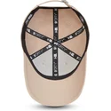 bojd-beige-justerbar-keps-med-beige-logotyp-9forty-league-essential-fran-new-york-yankees-mlb-av-new-era