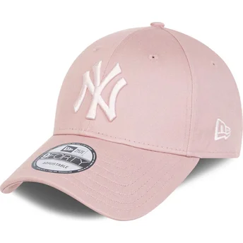 Różowa czapka z zakrzywionym daszkiem z regulacją i różowym logo 9FORTY League Essential New York Yankees MLB od New Era