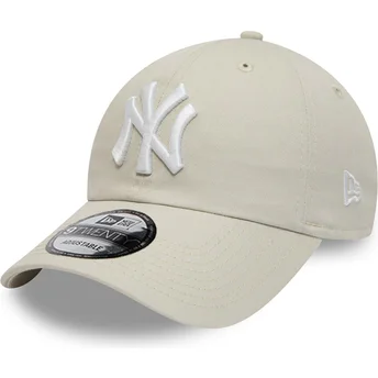 Beige verstellbare 9TWENTY League Essential Kappe der New York Yankees MLB von New Era