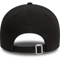 schwarze-verstellbare-curved-cap-mit-schwarzem-logo-9forty-essential-von-chicago-bulls-nba-von-new-era