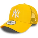 new-era-a-frame-league-essential-new-york-yankees-mlb-yellow-trucker-hat