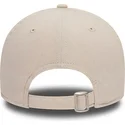 gorra-curva-beige-ajustable-9forty-repreve-basketball-pizza-de-new-era