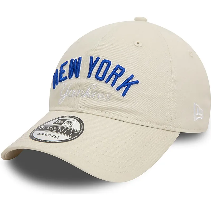 beige-verstellbare-9twenty-kappe-mit-gebogenem-schirm-und-new-york-yankees-mlb-wordmark-von-new-era