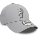 gorra-curva-gris-ajustable-9forty-character-de-rick-sanchez-rick-y-morty-de-new-era