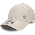 casquette-courbee-beige-ajustable-9forty-flawless-new-york-yankees-mlb-new-era