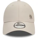 new-era-curved-brim-9forty-flawless-new-york-yankees-mlb-beige-adjustable-cap