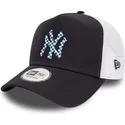 gorra-trucker-azul-marino-y-blanca-a-frame-seasonal-infill-de-new-york-yankees-mlb-de-new-era